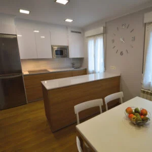 Cocina C/ Rosalía de Castro (Mieres)