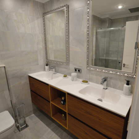 Reforma baño Avda. Asturias (Mieres)