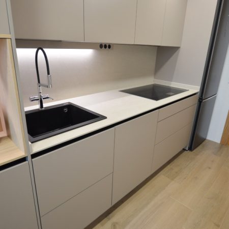 Cocina Avda. José Manuel Palacio (Gijón)